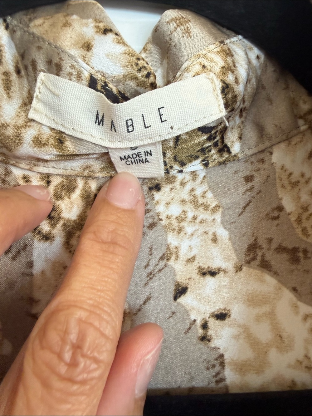 Mable Satin Snake Print Midi Dress Size Small Neutral Tie-Waist Shirt Dress - Picture 5 of 6